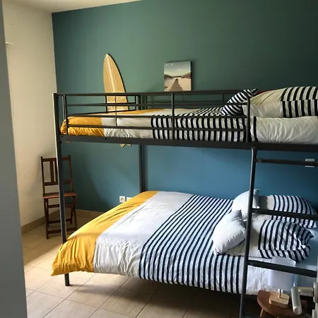 Avec Piscine Petanque Ping-pong Garage Pres Golf *