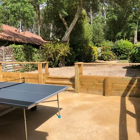 Villa Avec Piscine Petanque Ping-pong Garage Pres Golf Moliets-et-Maa